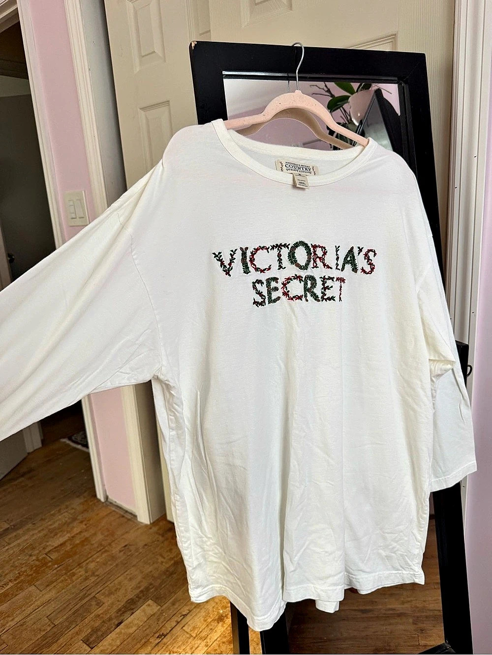 Victoria's Secret Country Long Sleeve Graphic Tee dress pajama White Size M